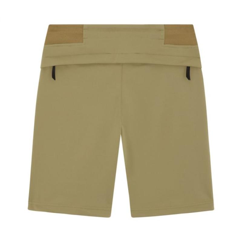 TECH SWEAT SHORT Aloe