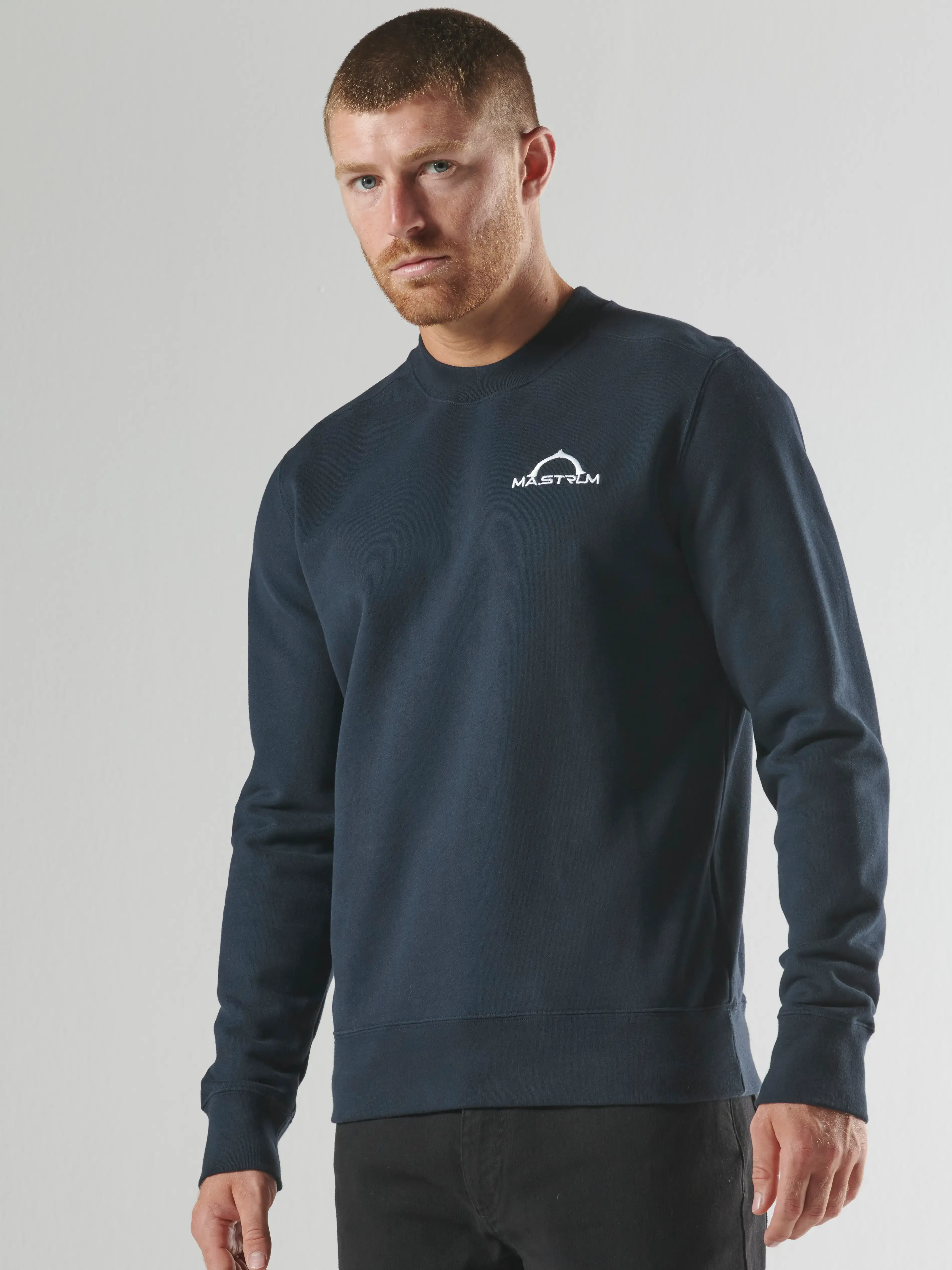 DRIFT EMBROIDERED COMPASS SWEAT Ink Navy