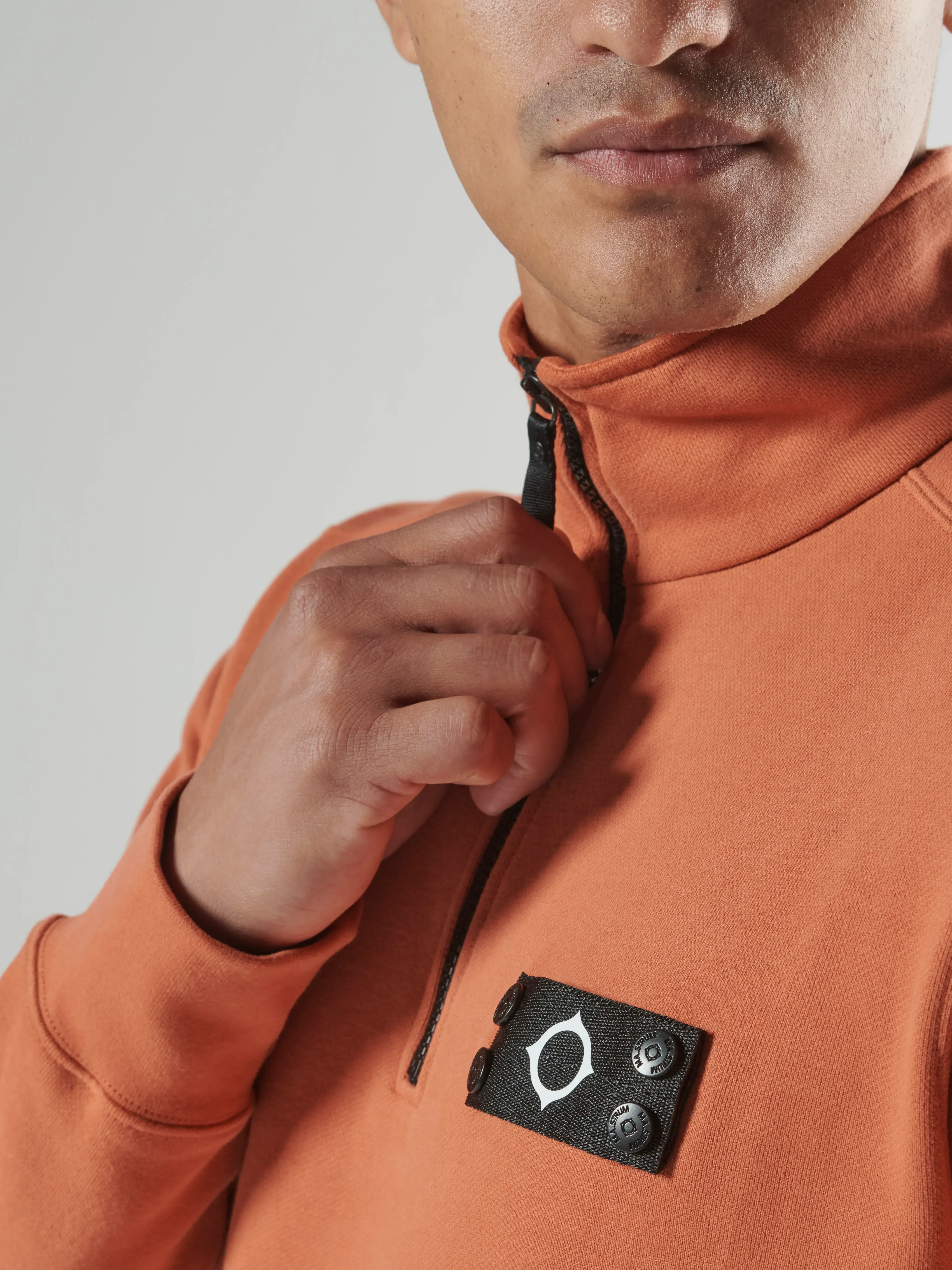 NEO QUARTER ZIP SWEAT Rust