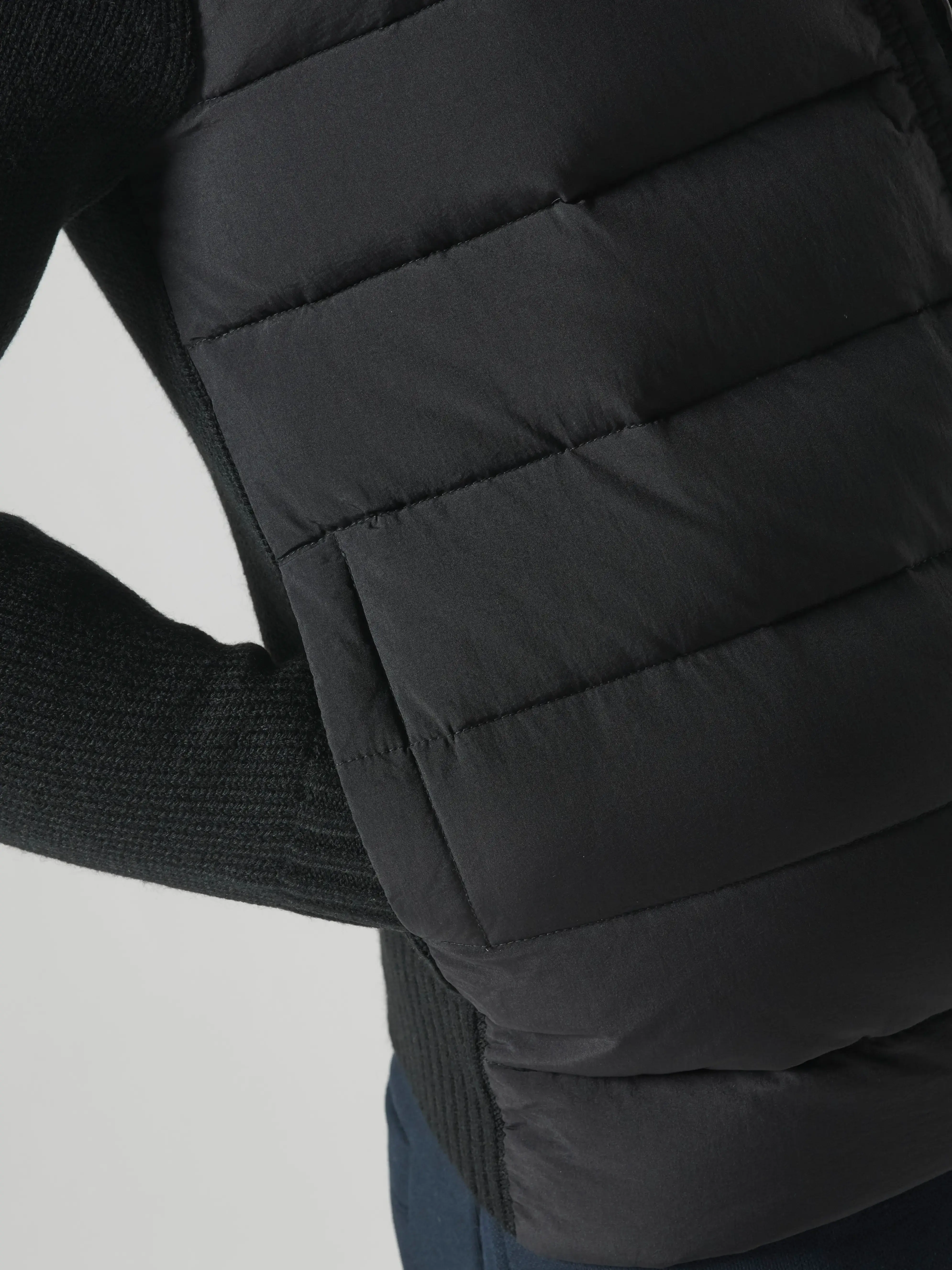 STORM KNITTED JACKET Jet Black