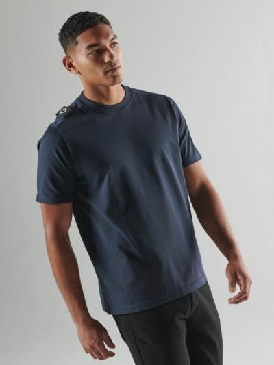 BADGE TEE Ink Navy